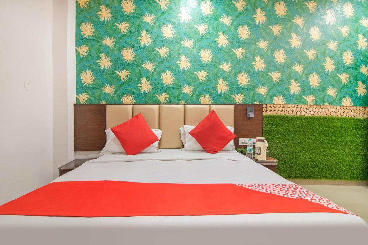Oyo 48489 Adarsh Plaza Hotel Saharanpur Zewnętrze zdjęcie